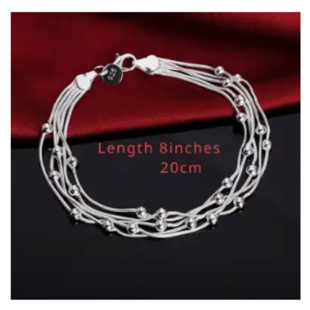 Elegant Silver Women's Bracelet